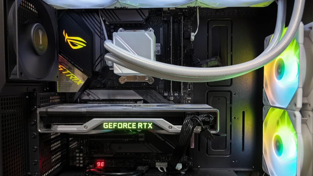 Si deseas saber más sobre la fuente de poder desktop gamer MSI, visita el sitio web oficial MSI.