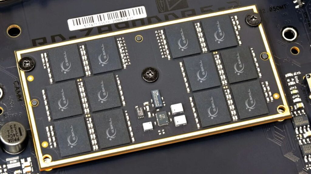 Para saber más sobre la memoria CAMM DDR5, visita el sitio web oficial de Kingston.