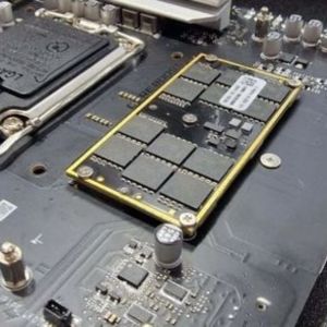 ¿Qué es la memoria CAMM DDR5?